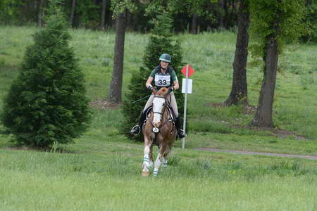 So8ths-5-4-13-XC-6388-BrianaTimmerman-ASplashofHenry-DDeRosaPhoto