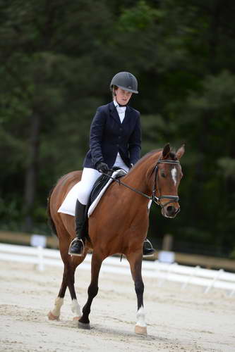 So8ths-5-3-13-Dressage-5402-SaraMiles-Misty'sRainDrop-DDeRosaPhoto