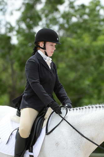 So8ths-5-3-13-Dressage-5696-Kaitlyferrell-BeyondTheLimits-DDeRosaPhoto