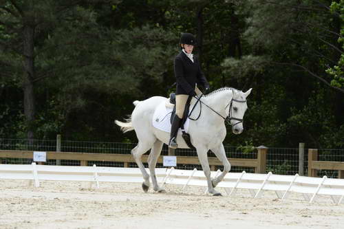 So8ths-5-3-13-Dressage-5711-Kaitlyferrell-BeyondTheLimits-DDeRosaPhoto