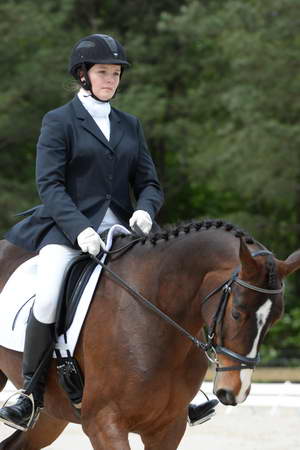 So8ths-5-3-13-Dressage-5094-SamanthaHay-TreJolie-DDeRosaPhoto