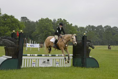 So8ths-5-5-13-SJ-Day-9644-TaylorPence-Goldie-DDeRosaPhoto