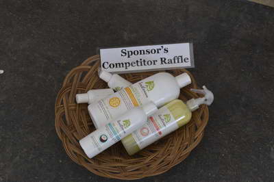 So8ths-4-24-13-3142-Prizes-DDeRosaPhoto