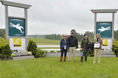 So8ths-5-5-13-SJ-Day2-0048-SarahBaker-WendyMcCaughan-DDeRosaPhoto