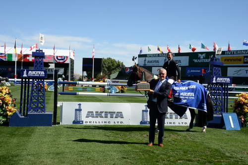 Spruce-Meadows2-9-4-13-2651-KentFarrington-AkitaCup-DDeRosaPhoto