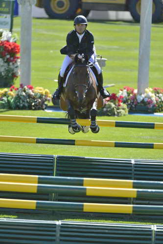 Spruce-Meadows-9-4-13-5482-KentFarrington-BlueAngel-USA-DDeRosaPhoto