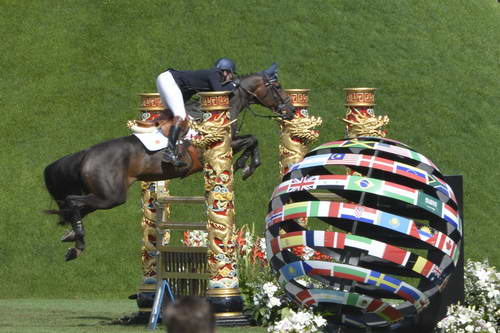 Spruce-Meadows-9-8-13-2940-DanielBluman-SanchaLSLaSilla-COL-DDeRosaPhoto