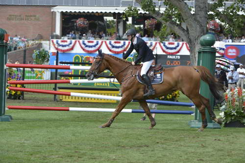 Spruce-Meadows-9-8-13-3596-PieterDevos-Candy-BEL-DDeRosaPhoto