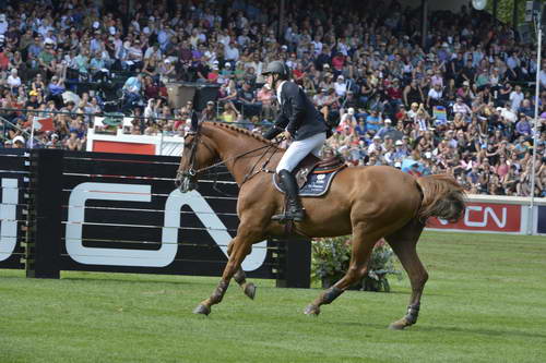 Spruce-Meadows-9-8-13-3598-PieterDevos-Candy-BEL-DDeRosaPhoto