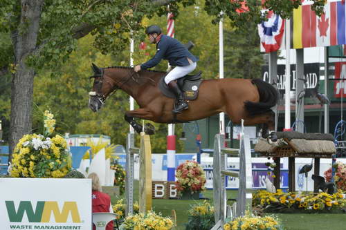 Spruce-Meadows-9-5-13-9906-RobertSmith-Voila-GBR-DDeRosaPhoto