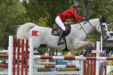 Spruce-Meadows-9-5-13-9285-PenelopeLeprevost-DameBlancheVanArenberg-FRA-DDeRosaPhoto