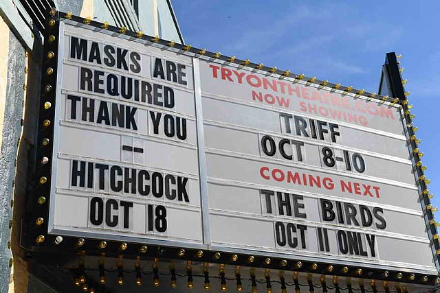 TRIFF-10-10-21-AWARDS-5285-DDeRosaPhoto