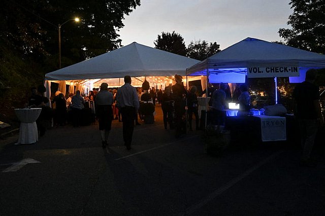 TRIFF-OPENING & GALA-10-7-22-3737-DDeRosaPhoto