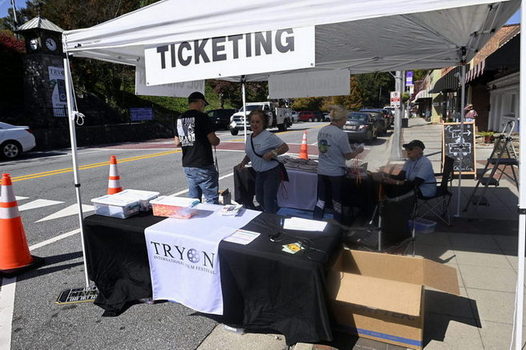 TRIFF-SATURDAY FILMS-10-8-22-3792-DDeRosaPhoto