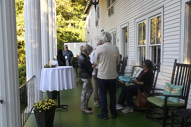 TRIFF-VIP RECEPTION-10-6-22-3626-DDeRosaPhoto