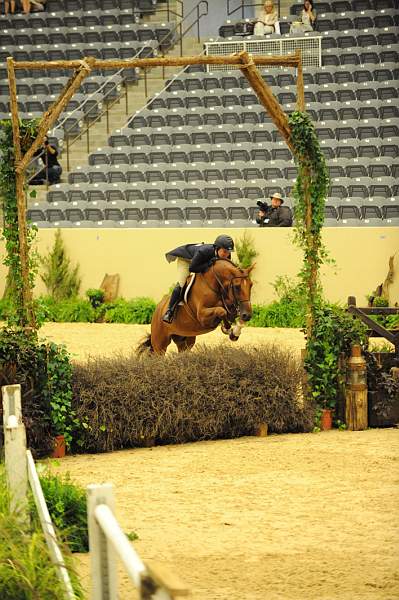 USHJA-Derby-8-20-10-DER_7919-QRnd1-FleetWeek-RachelKennedy-DDeRosaPhoto.jpg