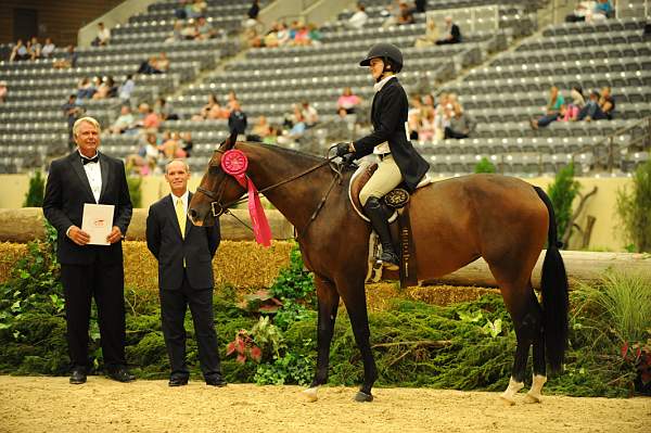 USHJA-Derby-Rnd2-Awards-DER_0034-Francesca-MaggieJayne-DDeRosaPhoto.jpg