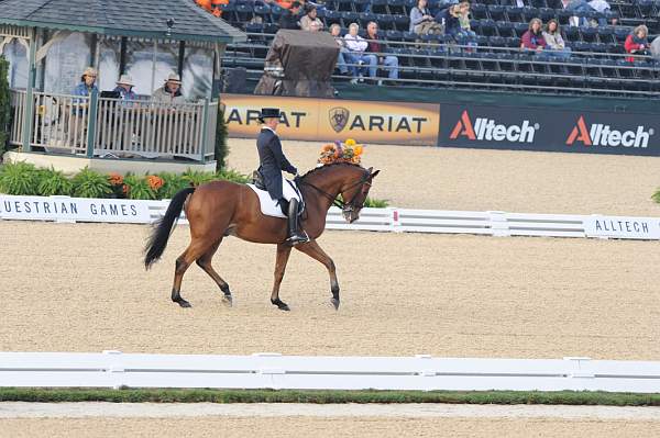 WEG1-9-28-10-DressageGP-5450-DDeRosaPhoto.jpg