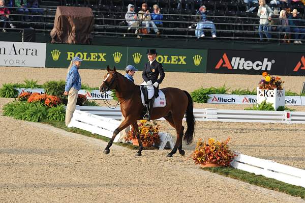 WEG1-9-28-10-DressageGP-5494-DDeRosaPhoto.jpg