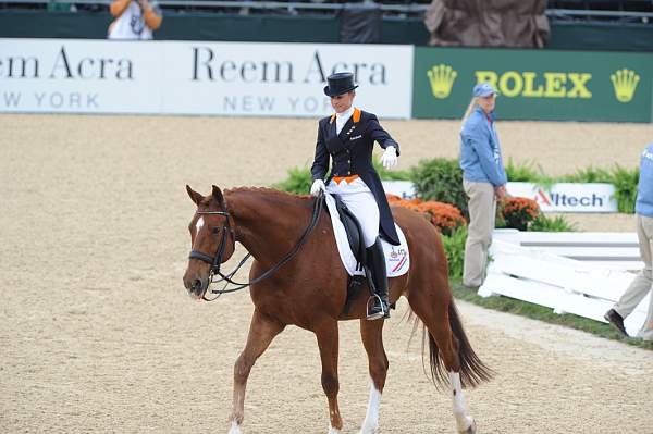 WEG1-9-28-10-DressageGP-5672-DDeRosaPhoto.jpg