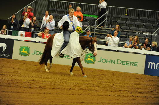 WEG2-9-30-10-RNG Finals-1179-TomMcCutcheon GunnersSpecialNite-DDeRosaPhoto