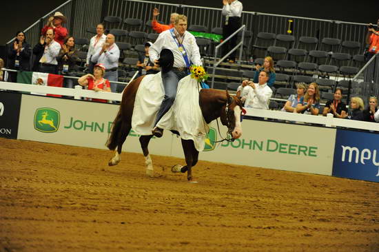 WEG2-9-30-10-RNG Finals-1180-TomMcCutcheon GunnersSpecialNite-DDeRosaPhoto