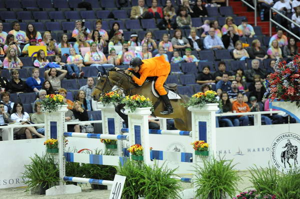 WIHS2-10-28-10-4819-CaretinaIII-CharlieJayne-DDeRosaPhoto.jpg