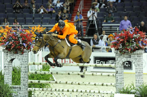 WIHS2-10-28-10-4825-CaretinaIII-CharlieJayne-DDeRosaPhoto.jpg