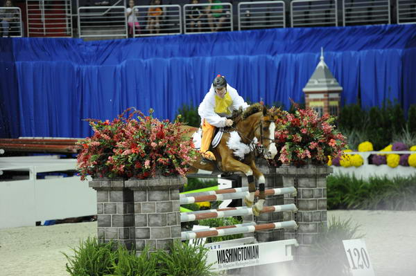 WIHS2-10-28-10-4843-Esplanade7-McLainWard-DDeRosaPhoto.jpg