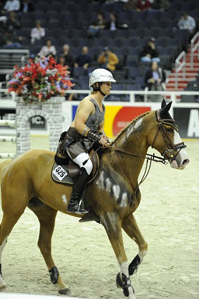 WIHS2-10-28-10-4970-Udonna-BenjaminMeredith-DDeRosaPhoto.jpg