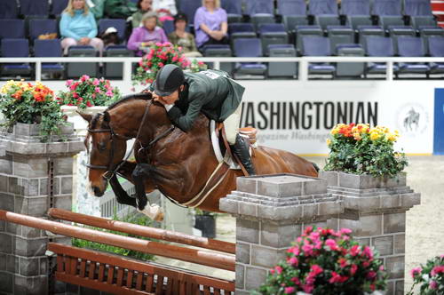 WIHS1-10-26-10-Cl43-RgWkgHndyHtr-8641-Illusion-JohnFrench-DDeRosaPhoto.jpg