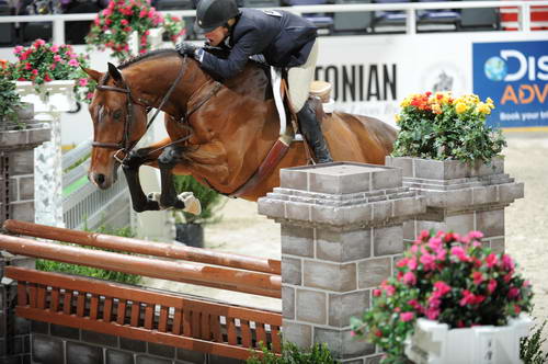 WIHS1-10-26-10-Cl43-RgWkgHndyHtr-8647-Rosalynn-KelleyFarmer-DDeRosaPhoto.jpg