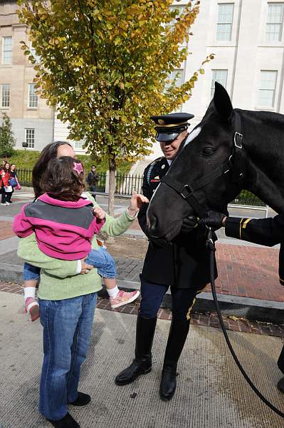 WIHS3-10-30-10-DSC_8170-KidsDay-DDeRosaPhoto.jpg