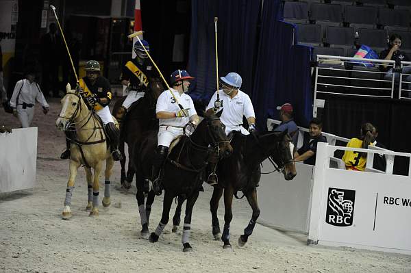 WIHS2-10-27-10-MilitaryPolo-2193-DDeRosaPhoto.jpg