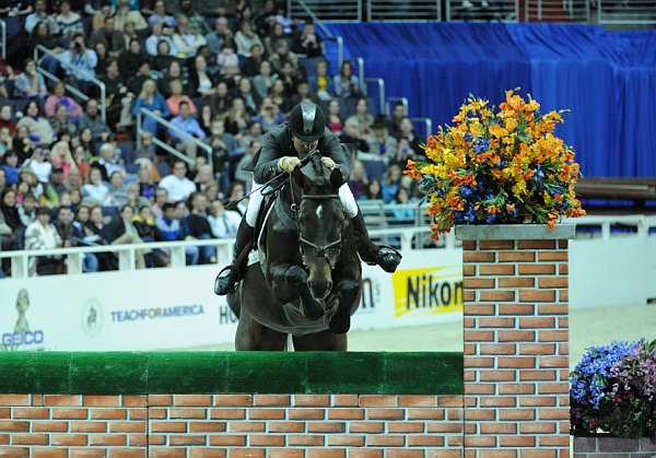 Nikon-WIHS2-10-29-10-Puissance-6635-Alegro95-AaronVale-DDeRosaPhoto.jpg