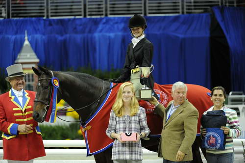 WIHS1-10-26-10-Cl186-WIHS_ChHtrCH-9569-Movado-BaileyBoyland-DDeRosaPhoto.jpg