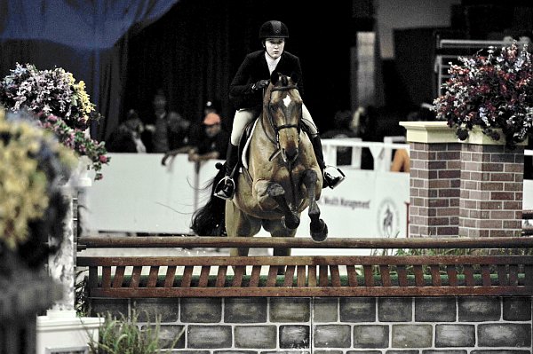 WIHS2-10-29-10-Cl181-WIHSEq-Htr-5707-MahalaRummell-LordG-DDeRosaPhoto.jpg