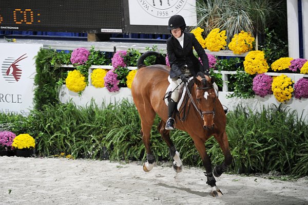 WIHS2-10-30-10-Cl182-WIHSEqJpr-8073-ElizabethDeGolian-Califernia-DDeRosaPhoto.jpg