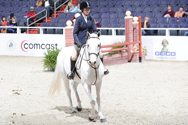 WIHS3-10-31-10-Cl191-RegHtrFinalsHrs-0339-LiveFromNewYork-AnnaAndersen-DDeRosaPhoto.jpg