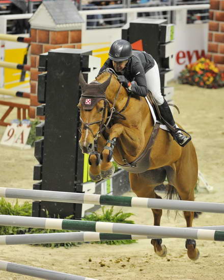 WIHS5-10-29-11-PresCup-1674-Teirra-LauraKraut-DDeRosaPhoto