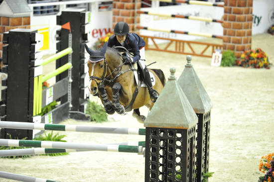 WIHS5-10-29-11-PresCup-1271-Urban-BlytheMarano-DDeRosaPhoto