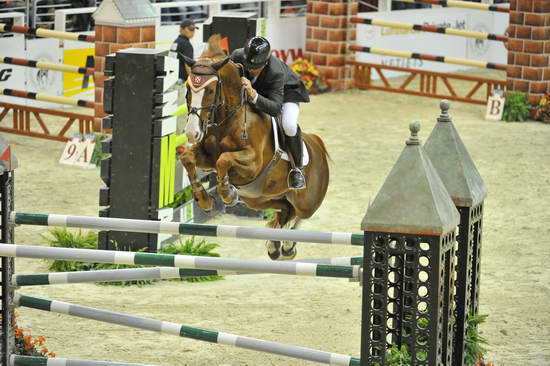 WIHS5-10-29-11-PresCup-1301-Pavarotti-ToddMinikus-DDeRosaPhoto