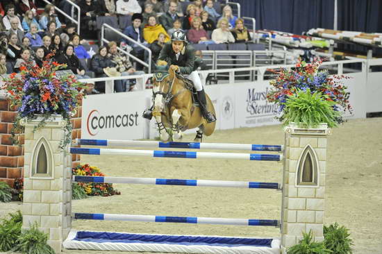 WIHS5-10-29-11-PresCup-1421-Taloubet-PauloSantana-DDeRosaPhoto