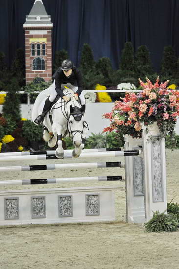 WIHS5-10-29-11-PresCup-1526-VictoryDA-SaerCoulter-DDeRosaPhoto