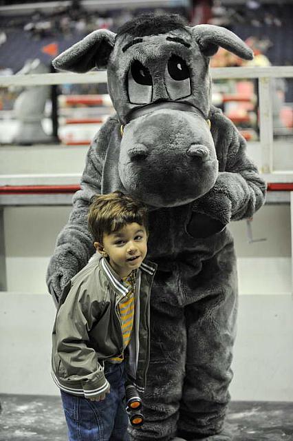 BarnNight-WIHS-10-27-11-2908-DDeRosaPhoto