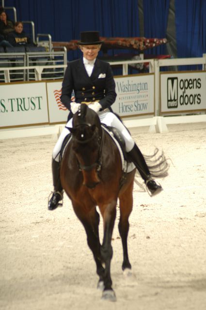 20-WIHS-CathyMorelli-10-28-05-Dressage-DDPhoto.JPG