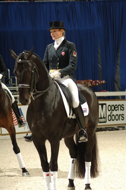 43-WIHS-AshleyHolzer-10-28-05-Dressage-DDPhoto.JPG