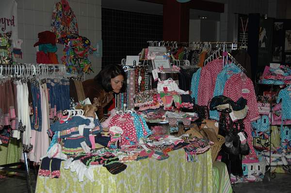 WIHS08-10-25-Boutiques-060-DDeRosaPhoto