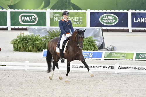 WEG-Dressage-8-25-14-GPTeam-0003726-DierderikvanSilfhout-ArlandoNHNOP-NED-DDeRosaPhoto