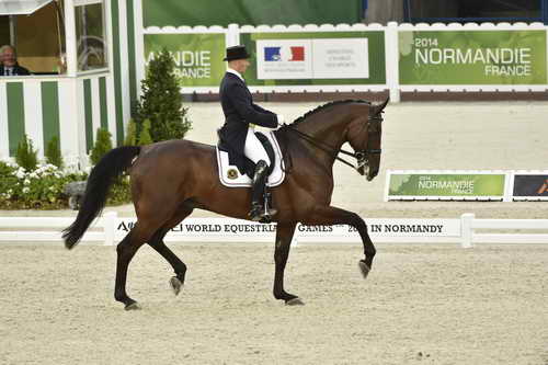 WEG-Dressage-8-25-14-GPTeam-0004034-JeroenDevroe-EresDL-BEL-DDeRosaPhoto